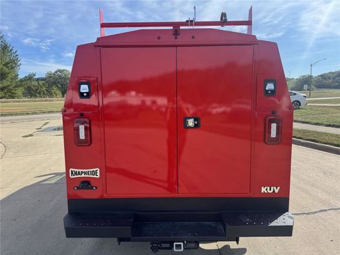 New 2026 Ford E-350 and Econoline 350 Super Duty w/ Power Equipment Group RWD image 3