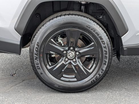 Certified 2025 Toyota RAV4 LE AWD/4WD image 11