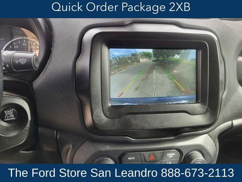 Used 2021 Jeep Renegade Latitude w/ Convenience Group AWD/4WD image 11