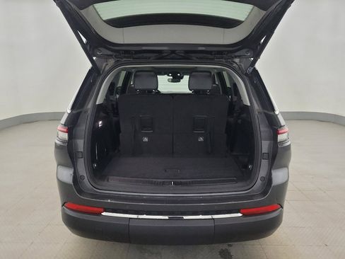 Used 2021 Jeep Grand Cherokee L Limited image 29