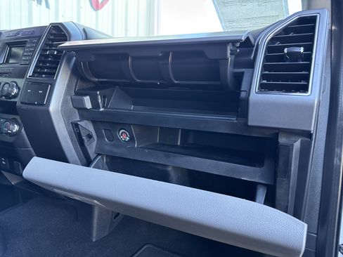 Used 2019 Ford F250 XLT image 69