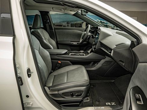 Certified 2024 Lexus RZ 450e Premium w/ Technology Package image 32