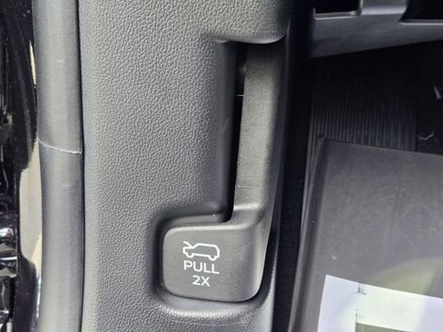 New 2026 Ford Explorer Active image 17