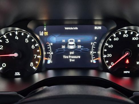 New 2026 Jeep Compass Limited image 11