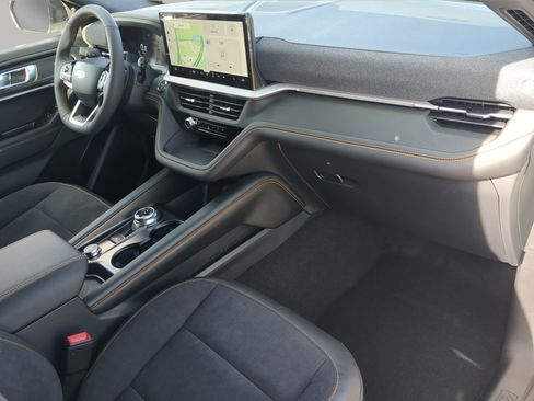 New 2026 Ford Explorer Tremor image 52