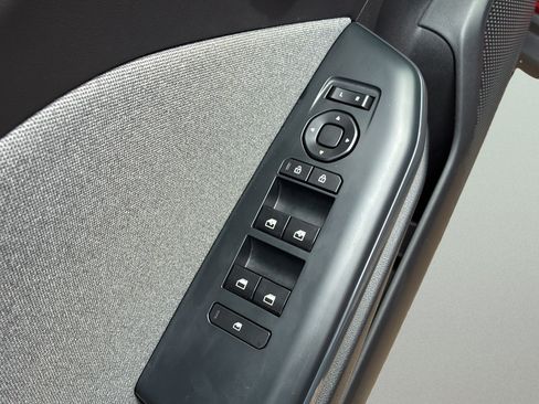 Used 2025 Kia K4 EX FWD image 21