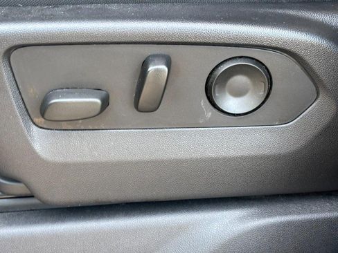 Used 2022 Chevrolet Silverado 1500 RST w/ Protection Package image 24