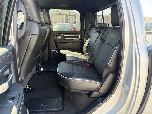 Used 2026 RAM 2500 Laramie AWD/4WD image 24