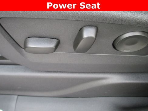 Certified 2025 GMC Yukon AT4 w/ AT4 Premium Plus Package image 31