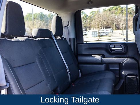 Used 2024 Chevrolet Silverado 2500 Custom image 17