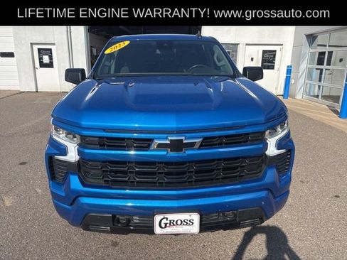 Used 2023 Chevrolet Silverado 1500 RST AWD/4WD image 3