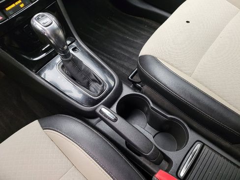 Used 2017 Buick Encore Preferred FWD image 26