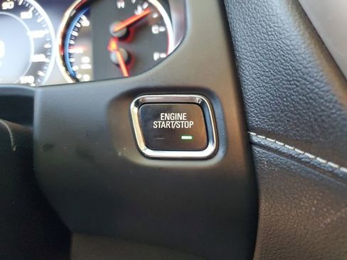 Used 2023 GMC Acadia Denali w/ Denali Ultimate Package FWD image 24