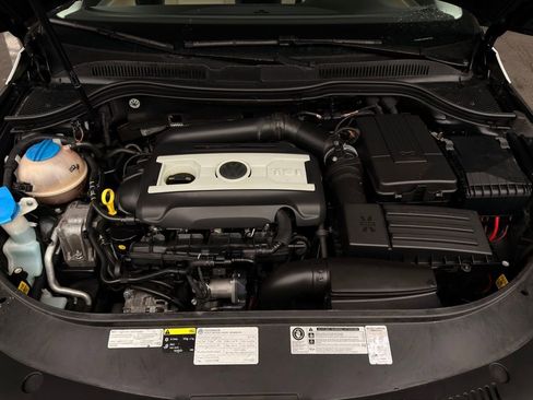 Used 2015 Volkswagen CC Sport FWD image 56