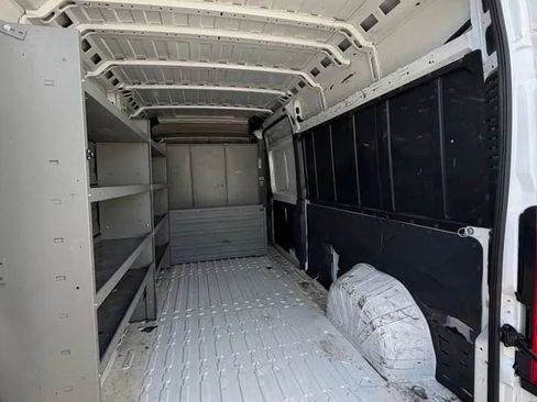 Used 2023 RAM ProMaster 2500 image 6