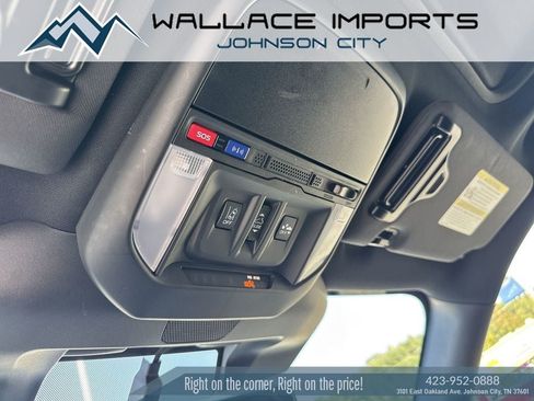 Used 2024 Subaru Forester Wilderness w/ Wilderness Package AWD/4WD image 16