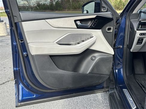 Used 2022 Acura MDX SH-AWD w/ Advance Package image 11