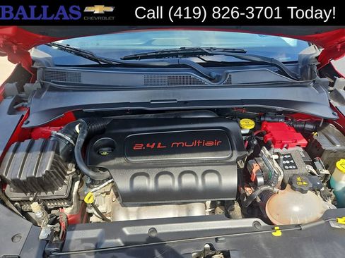 Used 2019 Jeep Compass Latitude FWD image 30