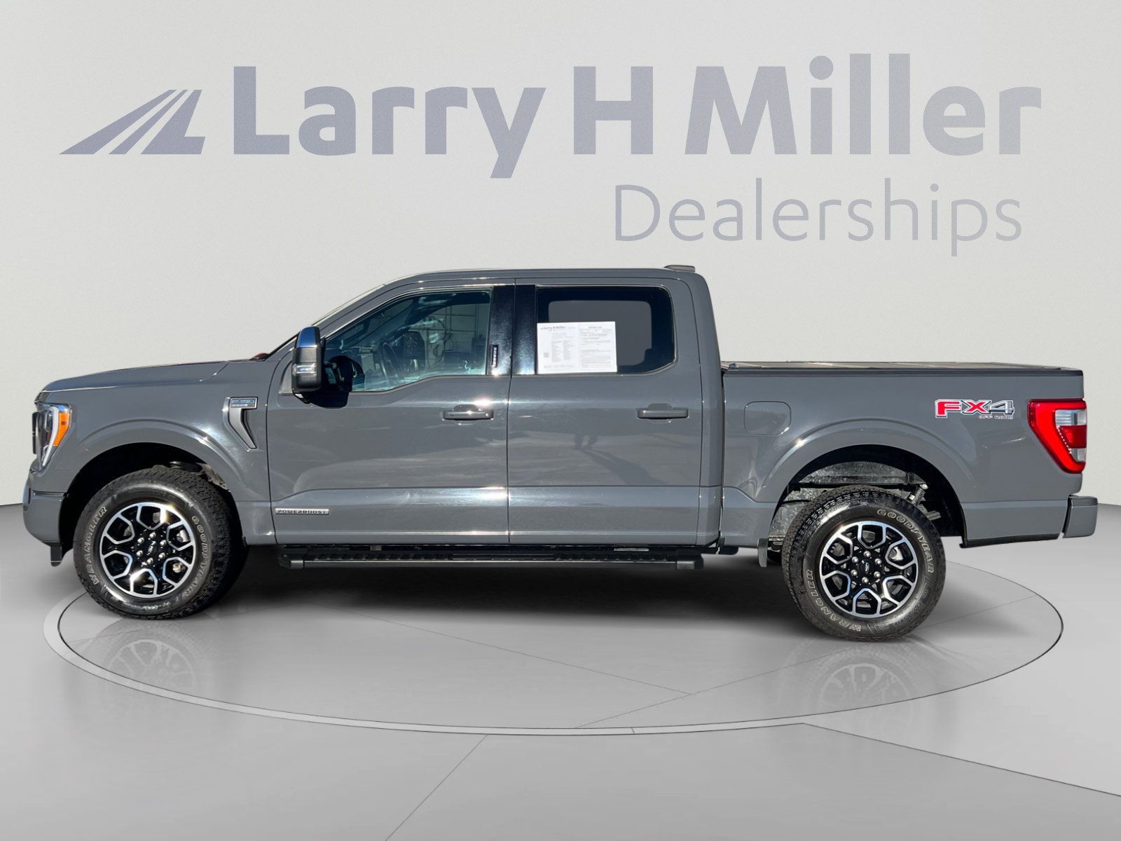 Certified 2021 Ford F150 Lariat w/ Max Trailer Tow Package AWD/4WD image 2