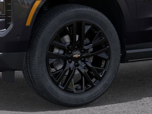 New 2026 Chevrolet Suburban Premier AWD/4WD image 33