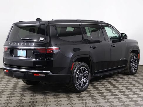 Used 2023 Jeep Wagoneer Series II AWD/4WD image 14