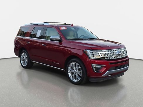 Used 2019 Ford Expedition Platinum image 3