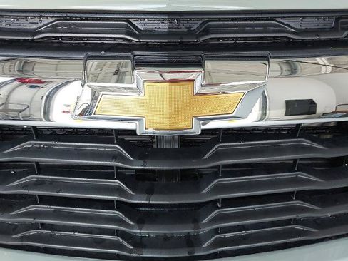 New 2026 Chevrolet TrailBlazer LT w/ Convenience Package FWD image 31