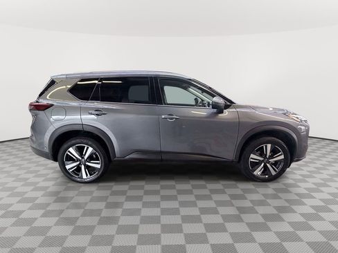 Used 2026 Nissan Rogue SL AWD/4WD image 2