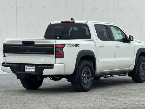 New 2026 Nissan Frontier PRO-4X w/ Pro Premium Package AWD/4WD image 4