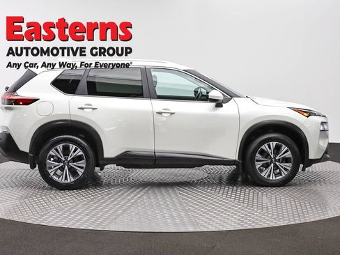 Used 2023 Nissan Rogue SV w/ SV Premium B Package AWD/4WD image 4