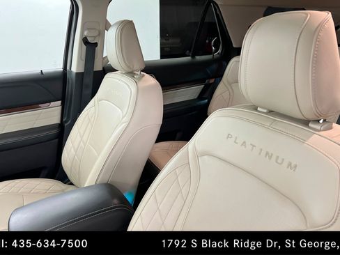 Used 2018 Ford Explorer Platinum AWD/4WD image 16