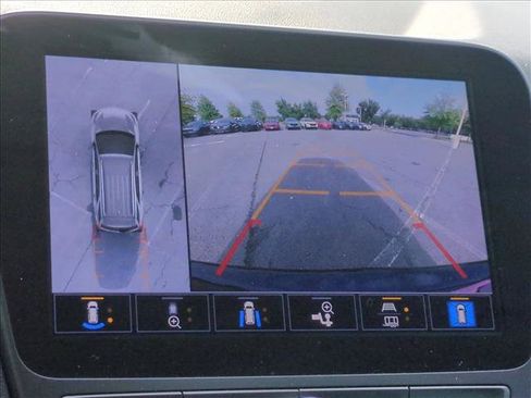 Used 2024 Chevrolet Equinox LT FWD image 13