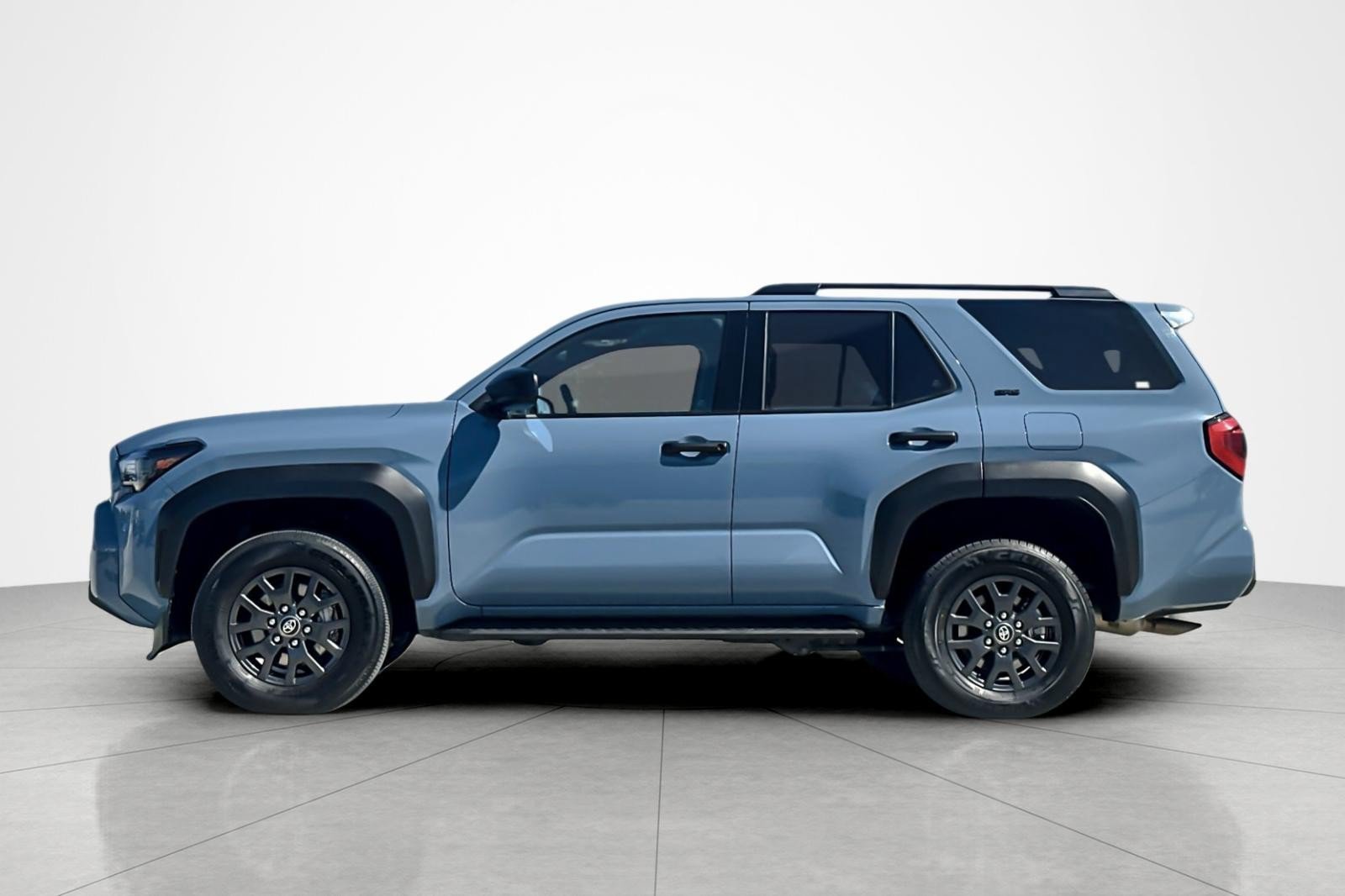 Certified 2025 Toyota 4Runner SR5 AWD/4WD image 2