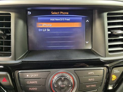 Used 2020 Nissan Pathfinder SV FWD image 25