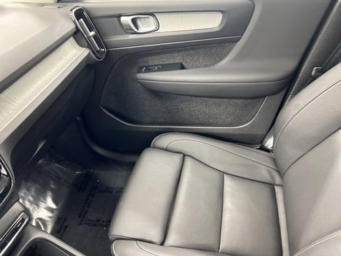 New 2026 Volvo XC40 B5 Plus w/ Protection Package Premier image 19