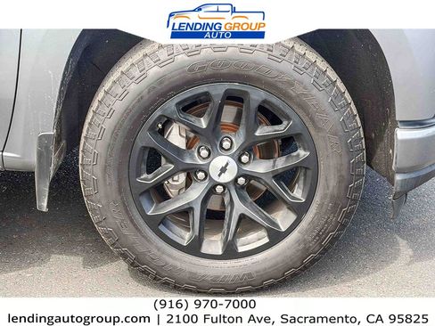 Used 2020 Chevrolet Silverado 1500 Custom w/ Custom Value Package RWD image 9