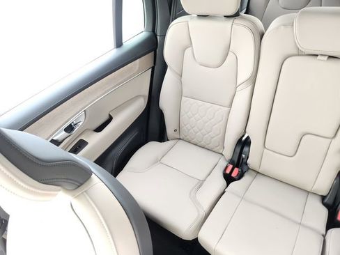 New 2026 Volvo XC90 B6 Plus w/ Protection Package Premier image 13