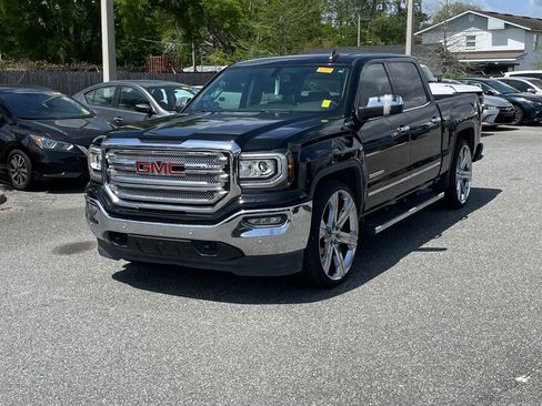 Used 2018 GMC Sierra 1500 SLT w/ SLT Premium Package image 1