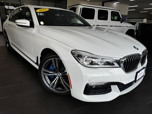 Used 2018 BMW 750i xDrive AWD/4WD image 7