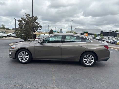 Used 2020 Chevrolet Malibu LT image 9