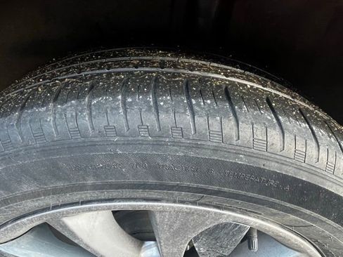 Used 2020 Buick Encore GX Preferred w/ Sport Touring Package image 12