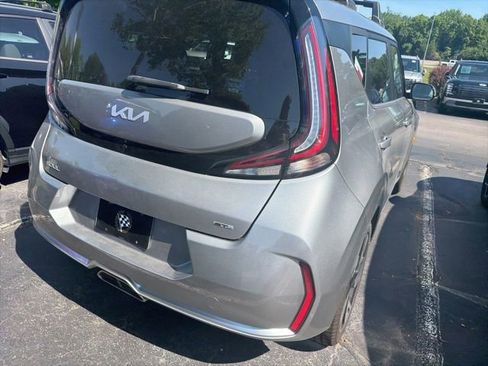 Used 2023 Kia Soul GT-Line w/ GT-Line Technology Package FWD image 11
