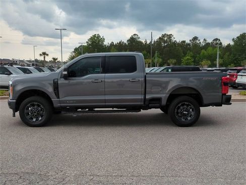 Used 2023 Ford F350 Lariat w/ Sport Appearance Package image 7