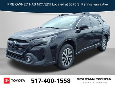 Used 2023 Subaru Outback Premium image 1