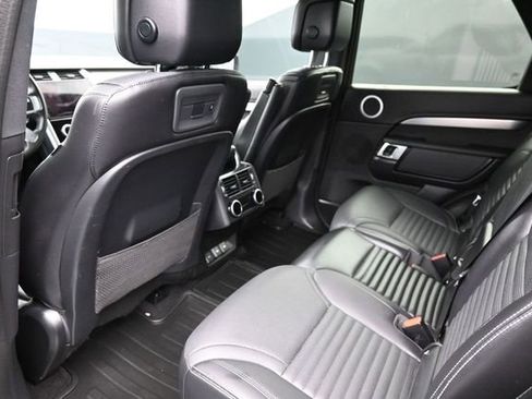 Used 2023 Land Rover Discovery S R-Dynamic AWD/4WD image 13