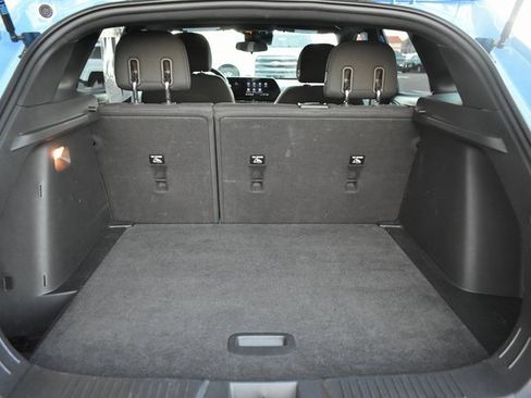 Used 2024 Chevrolet Trax RS w/ Driver Confidence Package image 32