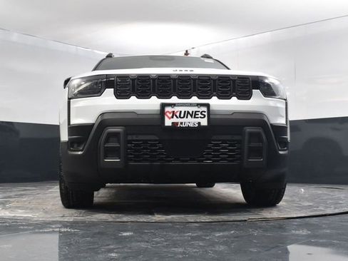 New 2026 Jeep Cherokee Overland image 59
