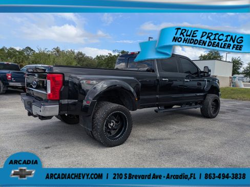 Used 2017 Ford F350 Lariat w/ Chrome Package AWD/4WD image 4