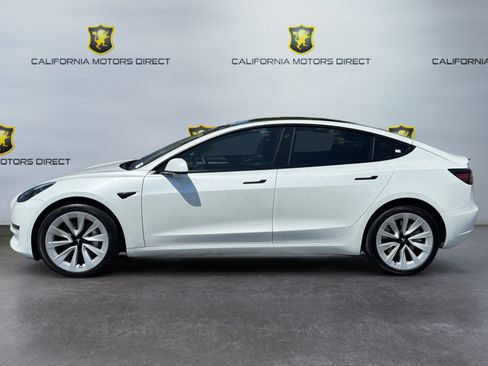 Used 2023 Tesla Model 3 Standard Range RWD image 2