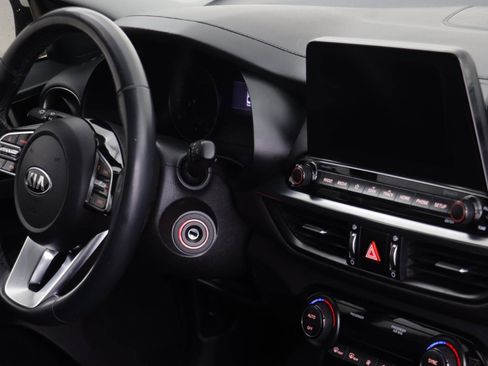 Used 2019 Kia Forte S w/ S Premium Package image 19